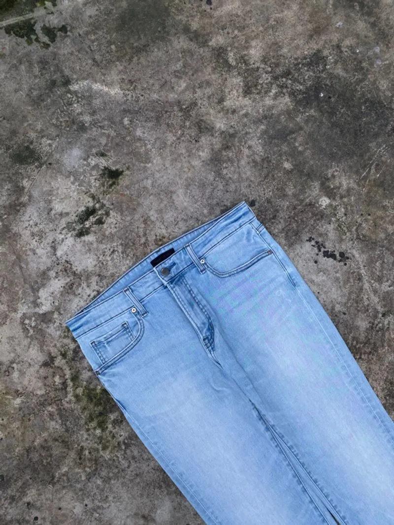 CELANA SECOUND JEANS UNIQLO MURAH photo 1