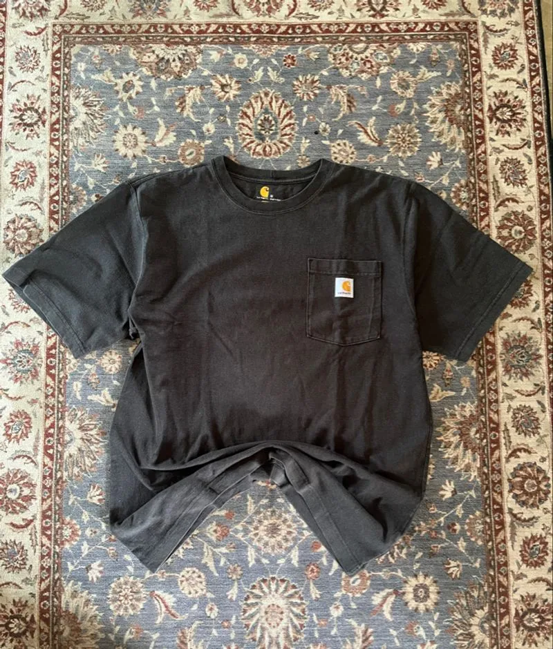Carhart pocket tee photo 1