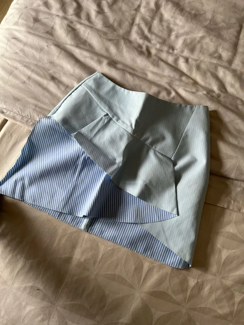 ZARA BLUE MINI SKIRT photo 1