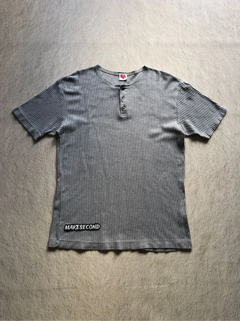 Vtg hane tee photo 1