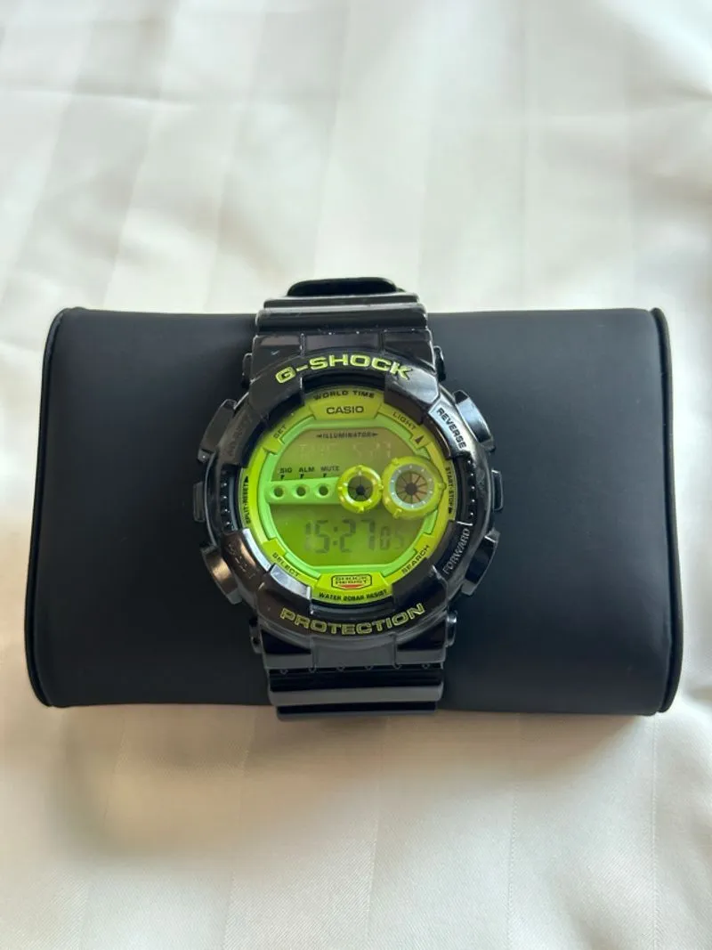 Casio Gshock GD100sc black green digital watch negative disp photo 1
