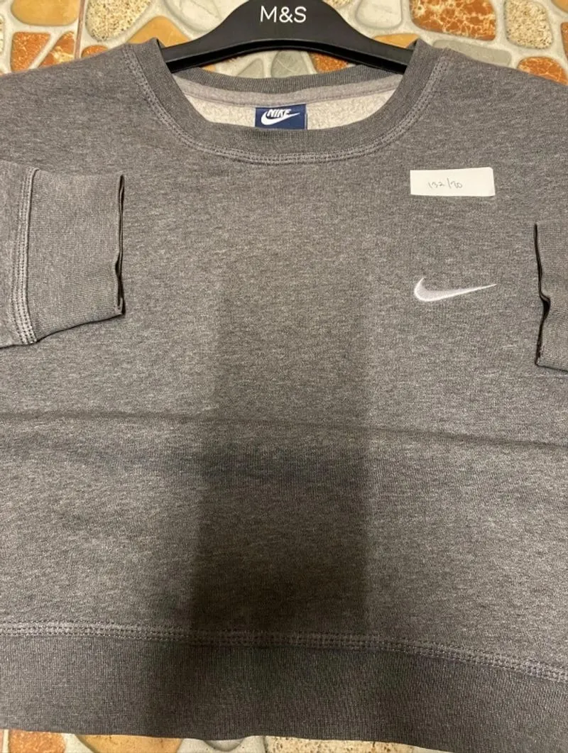 CREWNEK NIKE photo 1