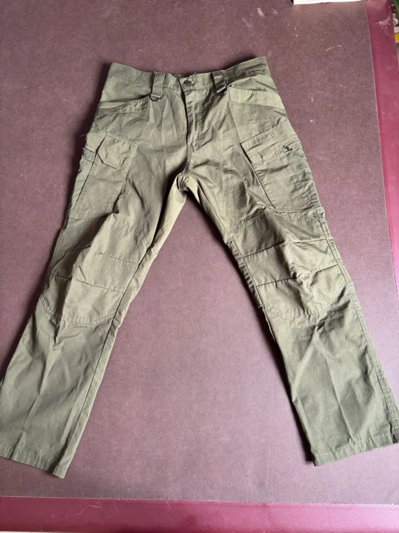 Blackhawk Green Cargo Pants photo 1