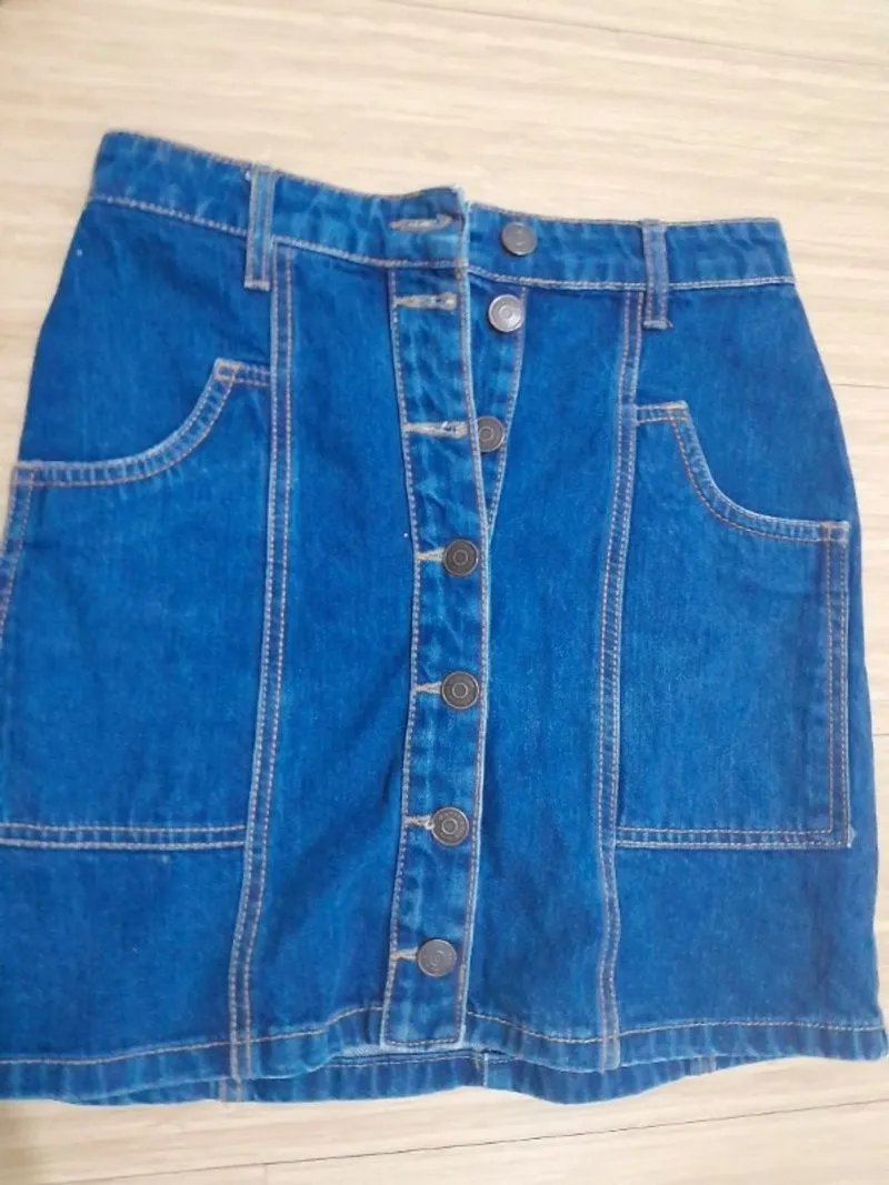 Rok pendek stardivarius photo 1