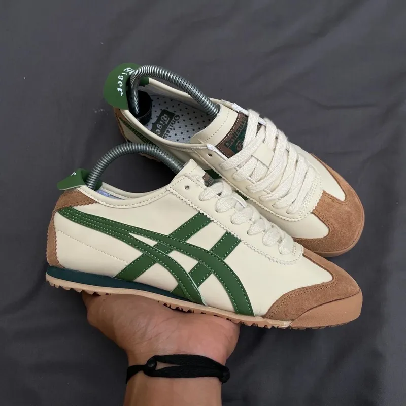 Adidas Gorpcore Casual Sneakers Wanita green tan photo 1