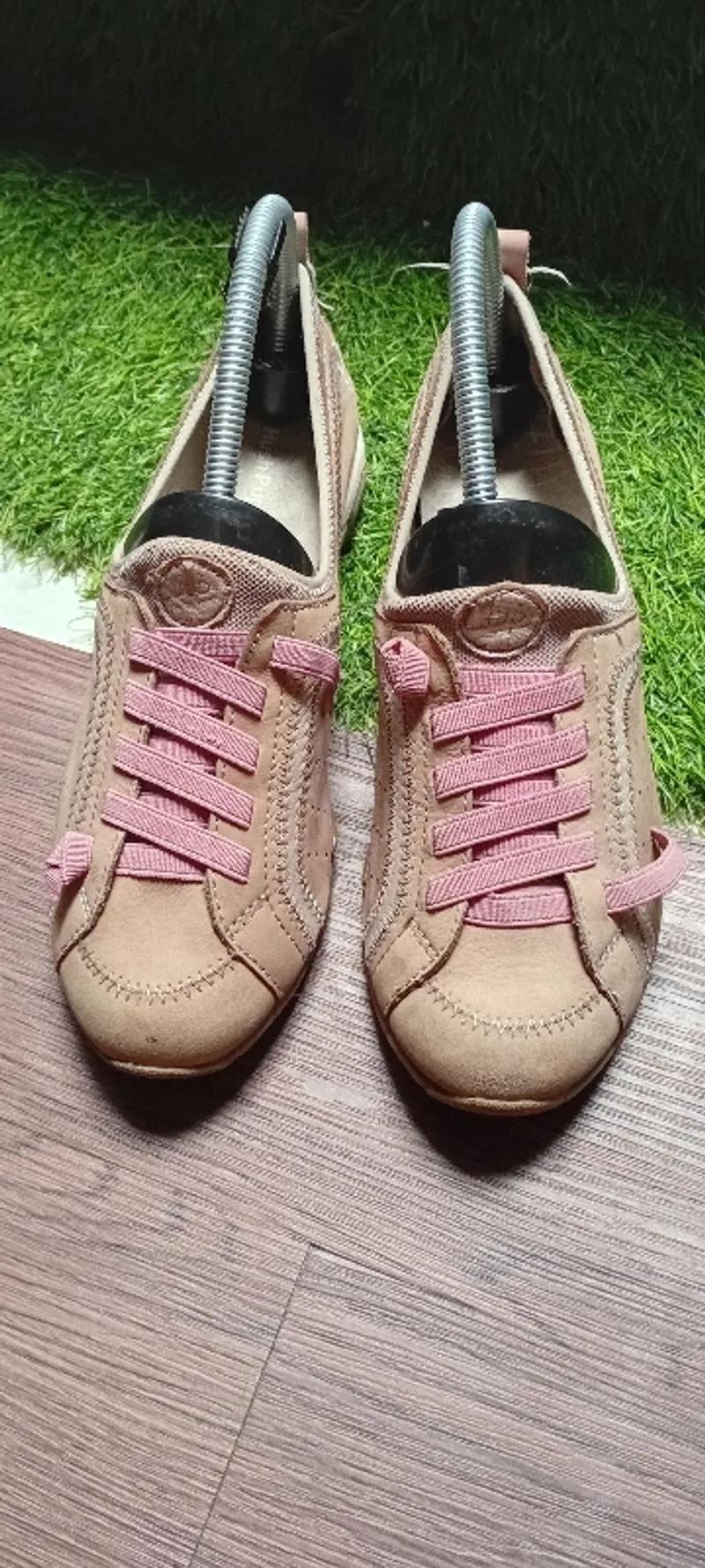 Hush puppies photo 1