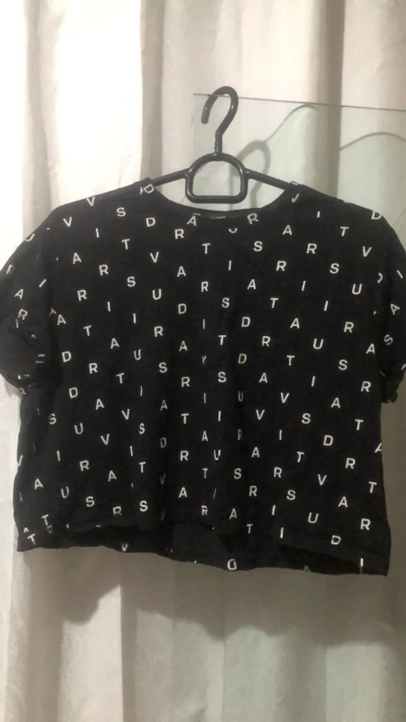 T-shirts stradivarius photo 1