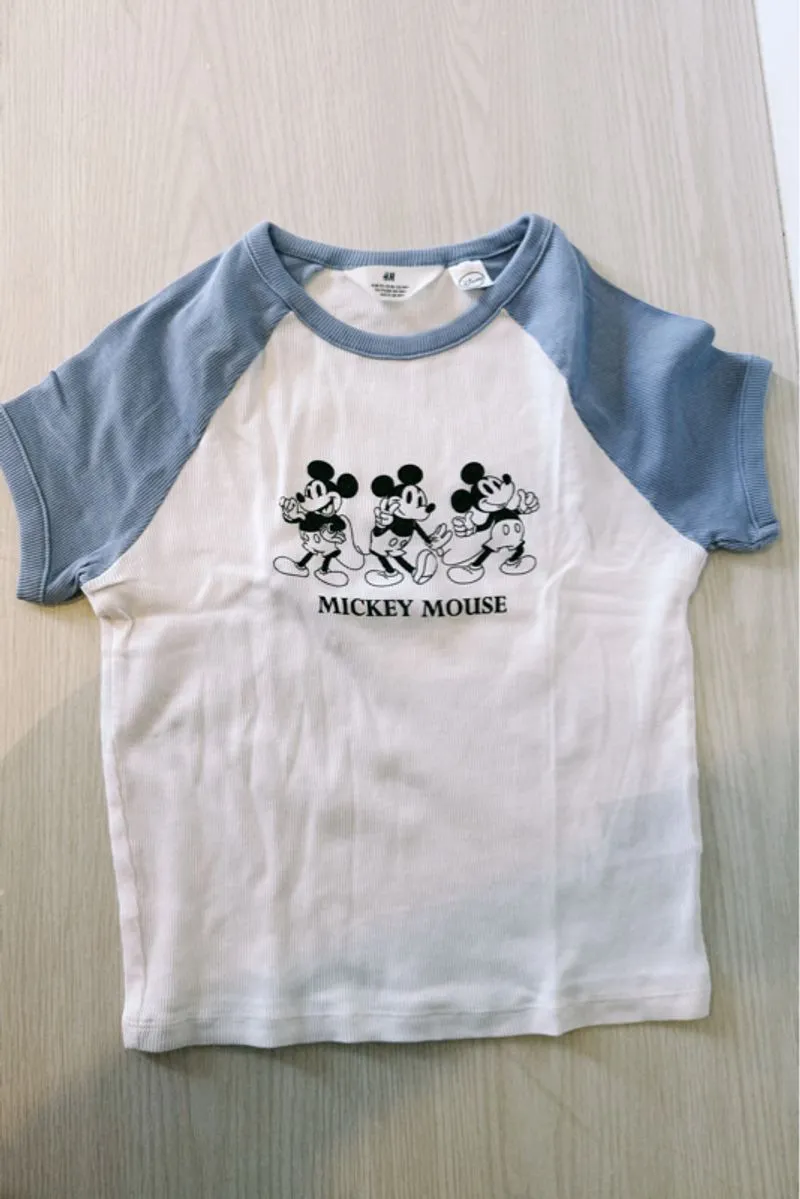 H&M shirt photo 1