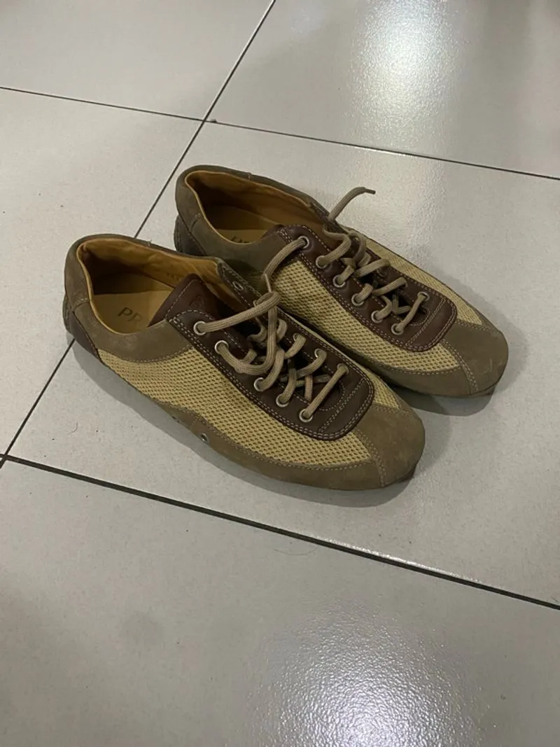 sepatu prada photo 1
