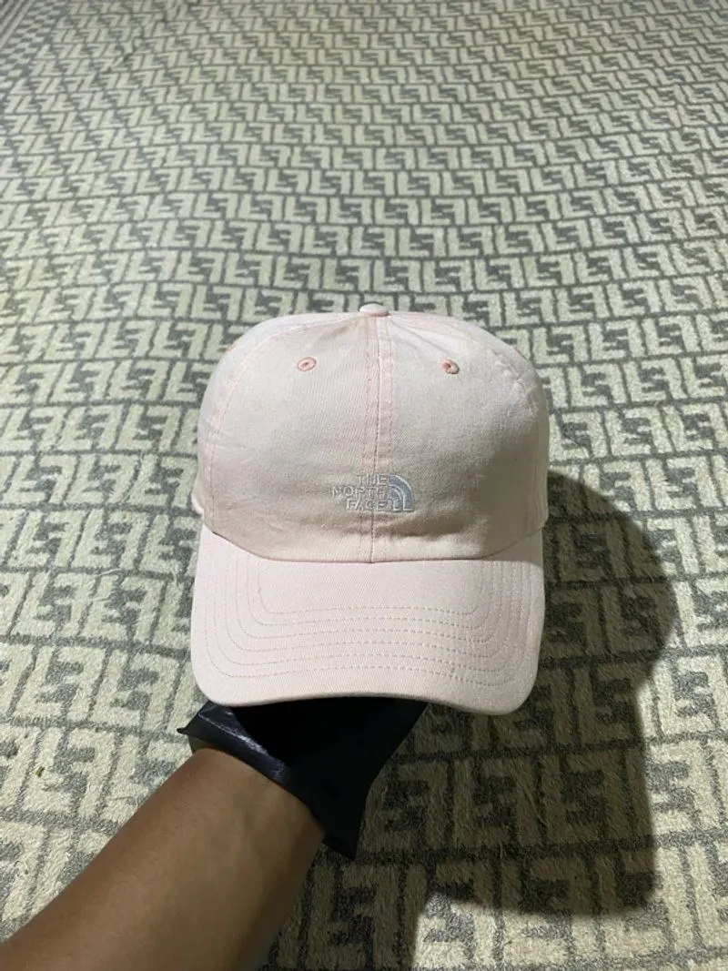 The North Face Cap photo 1