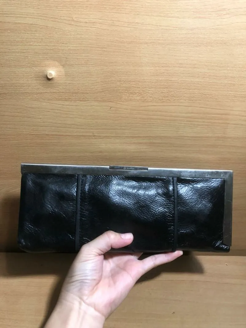 Calvin Klein Leather Vintage Cluth photo 1