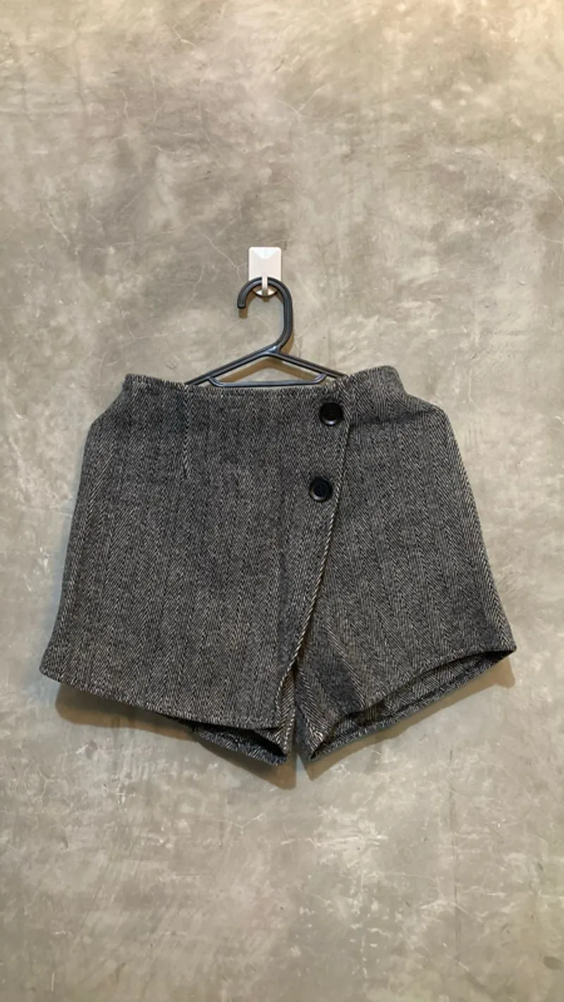 Skort photo 1
