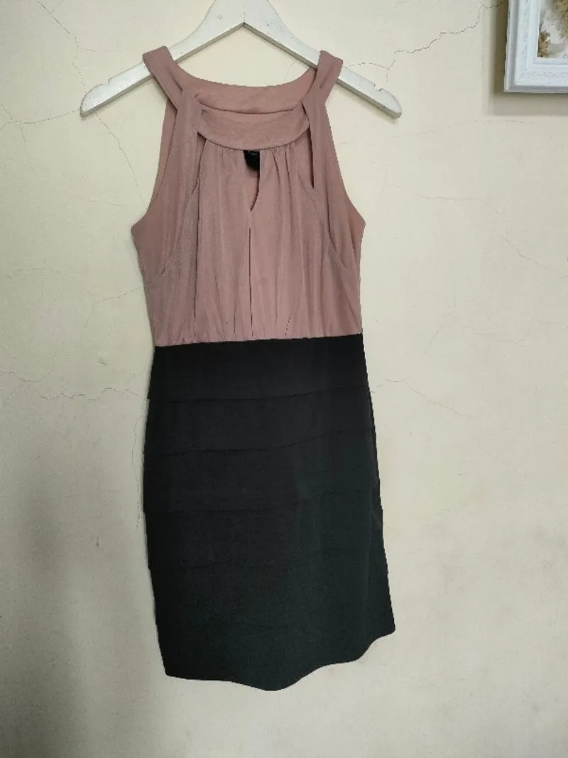 Casual dress photo 1
