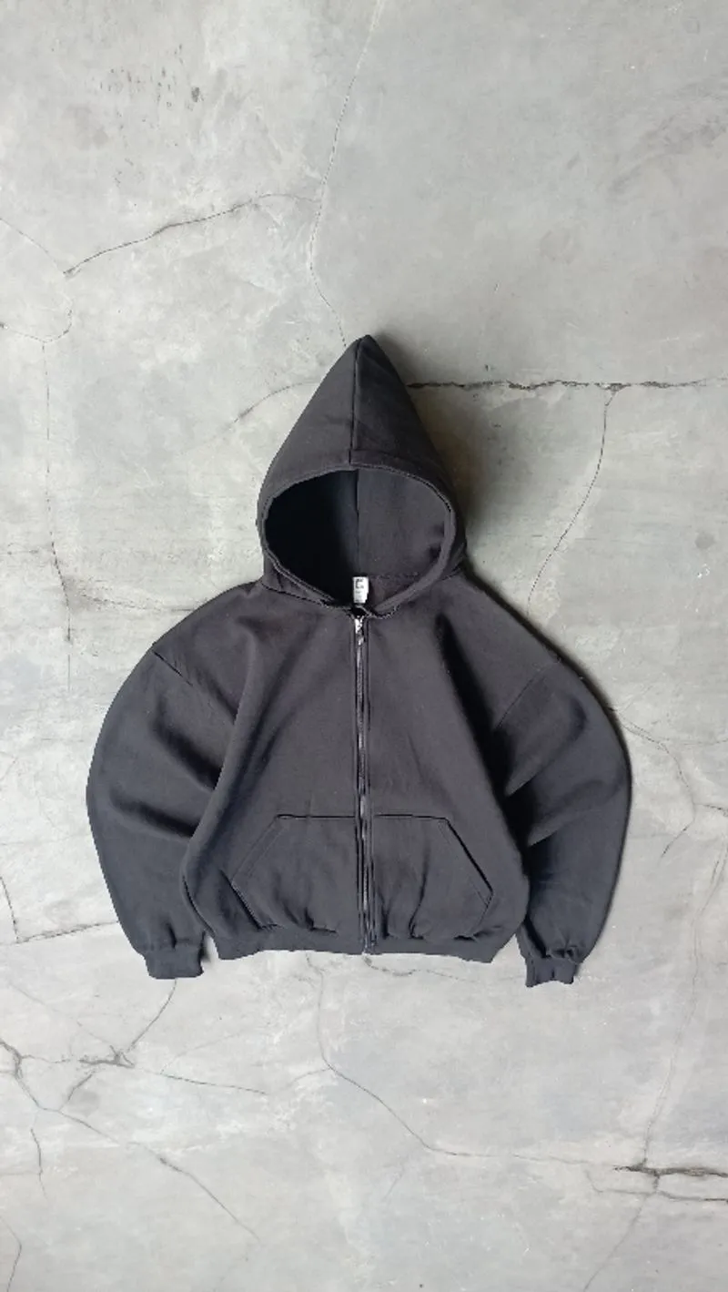 2000's Heavyweight Black Zip Up Boxy Hoodie photo 1