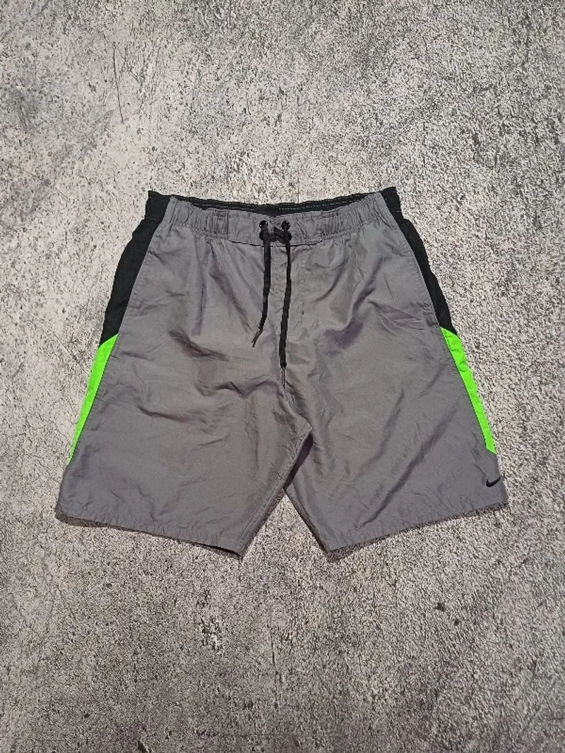 Nike shorts photo 1