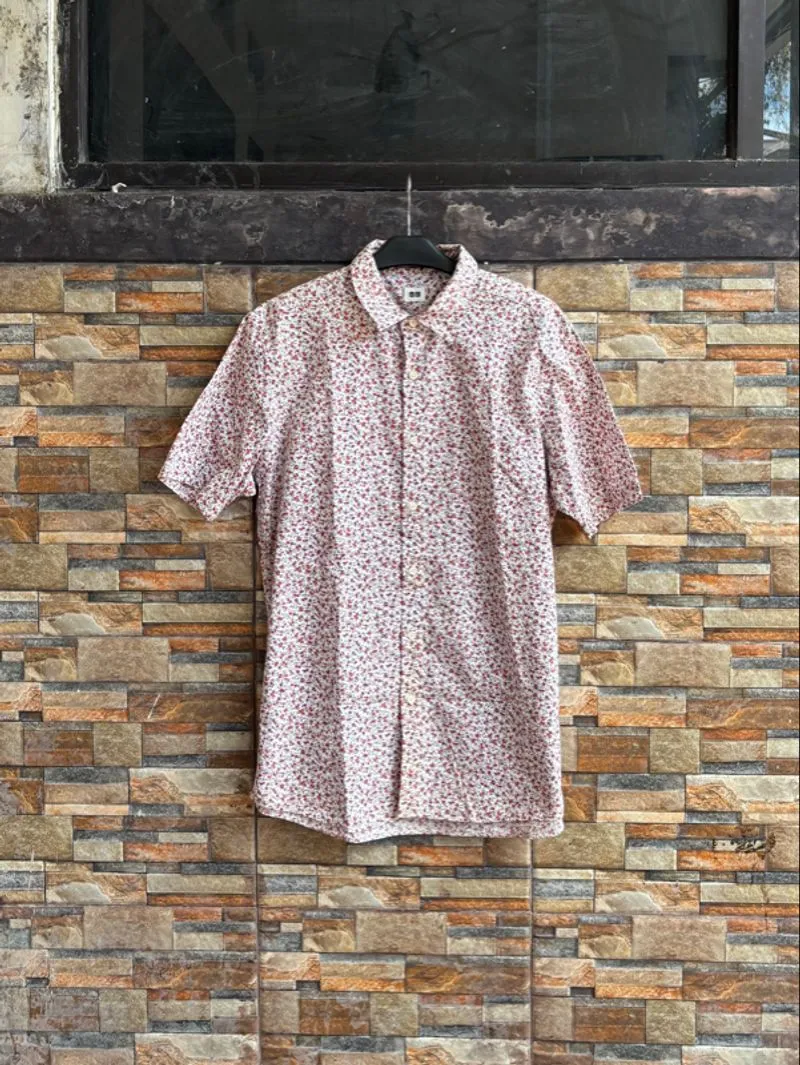 [Termurah] Uniqlo Flowers All Over Print AOP Shirts Original photo 1