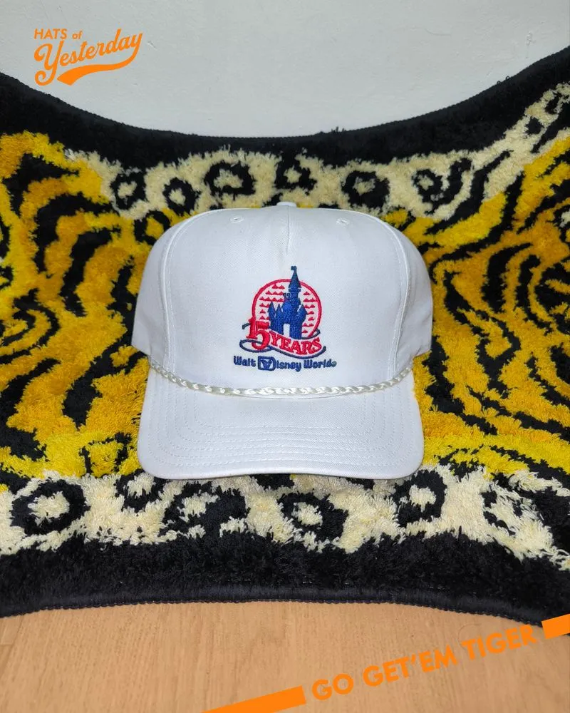 Topi thn 1986, 15years anniv Disney World vintage rope hat photo 1