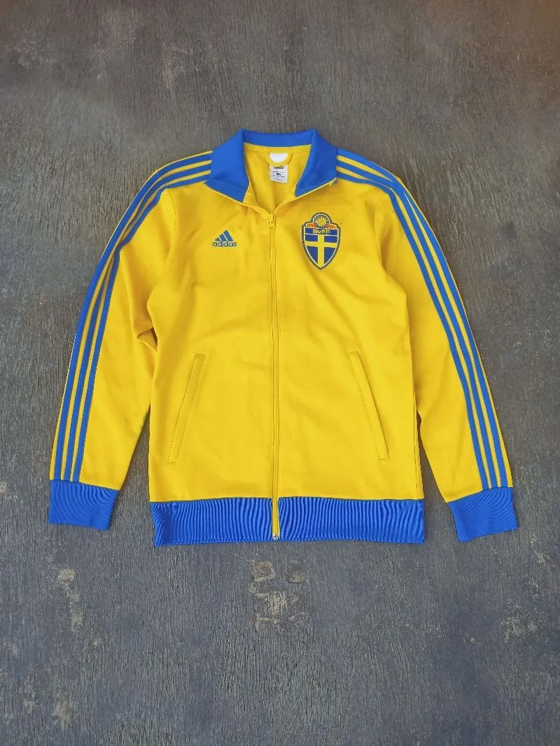 Tracktop Adidas Swedia  photo 1