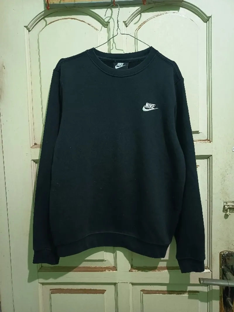 Crewneck Nike Small Logo photo 1