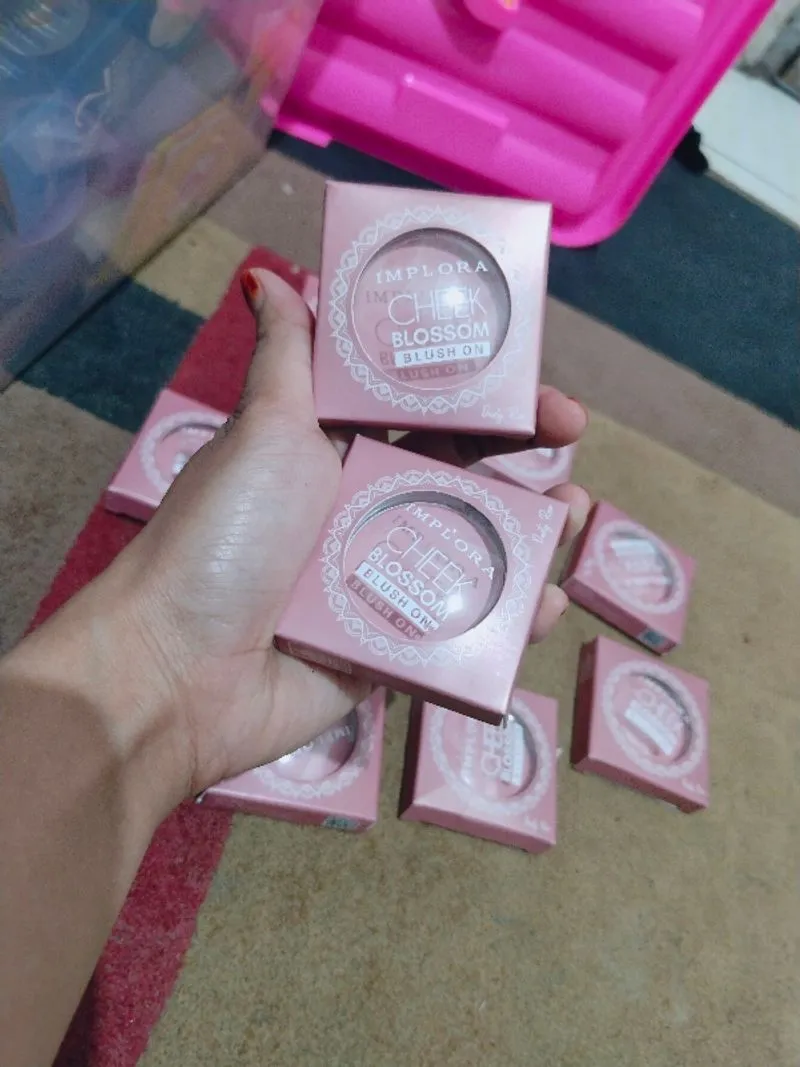 Implora cheek blossom blush on photo 1