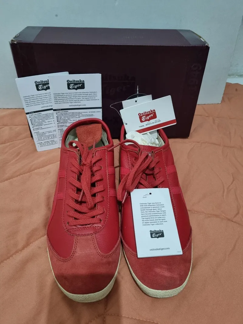 Onitsuka Tiger Casual Sneakers Pria red Preloved