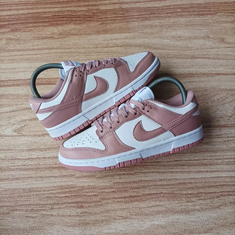 Nike Gorpcore Lolita Sneakers Wanita white pink photo 1