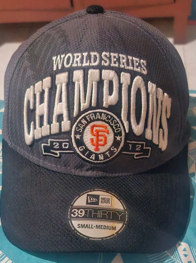 Topi Sf Giants 2012 New Era Series World Champions 39Thirty  photo 1