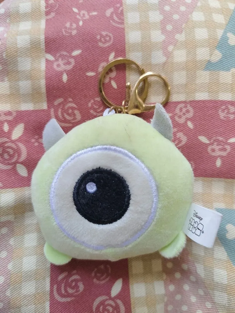 Disney Tsumtsum Alien Keychain photo 1