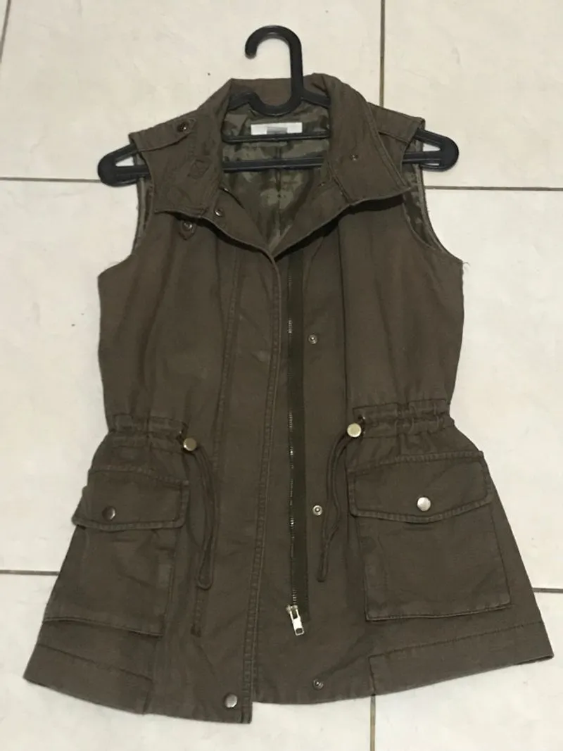H&M Sleeveless Jacket/Vest photo 1