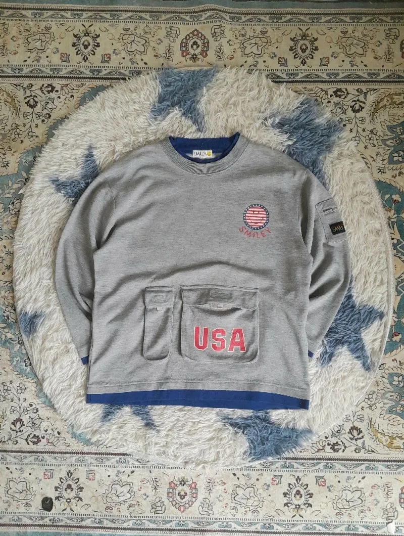 Smiley USA Sweatshirt Vintage Abu-Abu photo 1