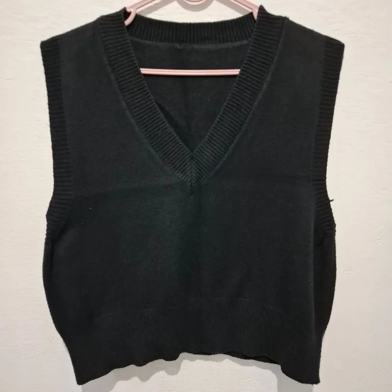 Vest hitam rajut (knit vest) photo 1