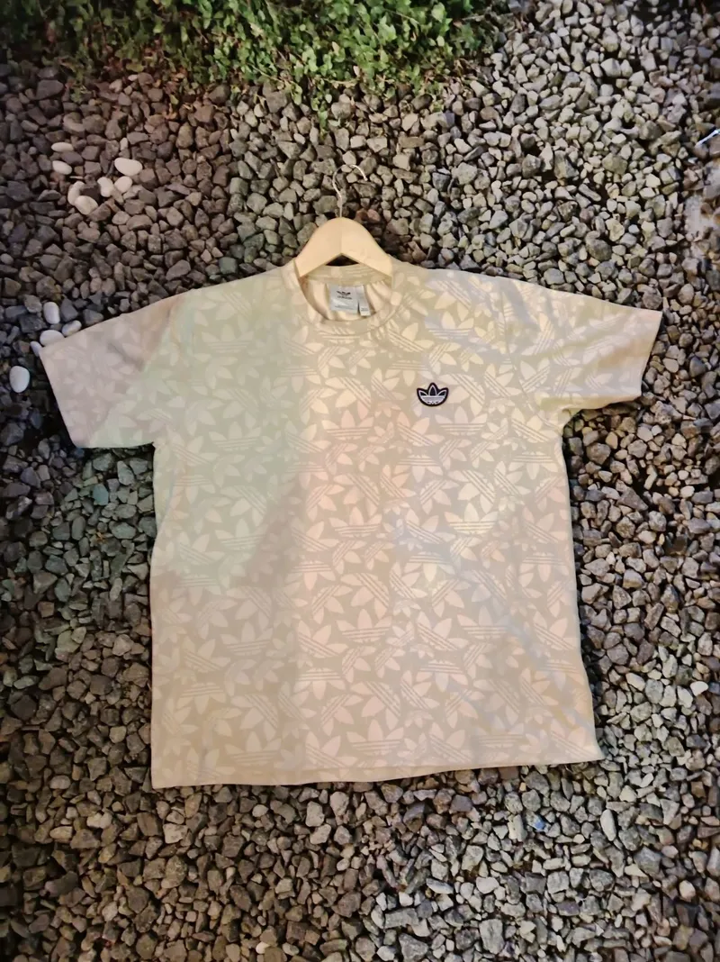 Adidas Casual T-shirt Pria tan photo 1
