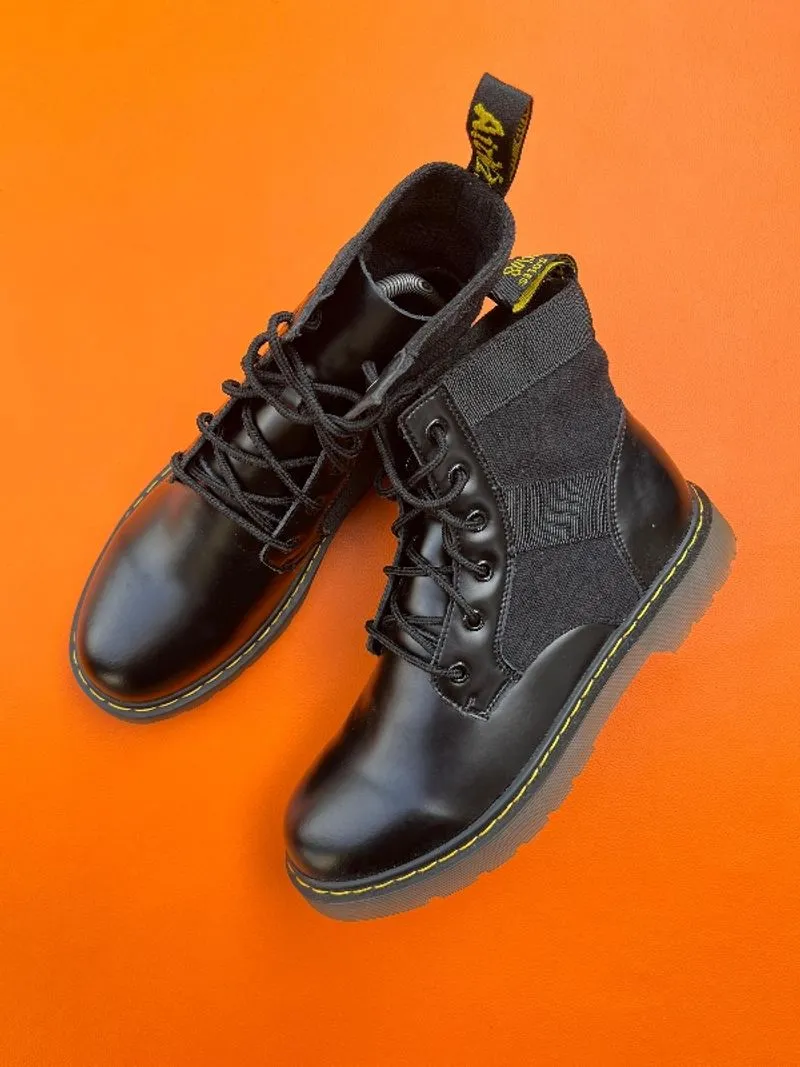 Dr martens
 photo 1