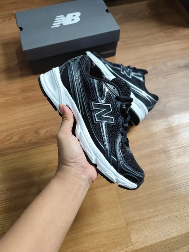 [Termurah] Sneakers - New Balance 740 Black Silver  photo 1