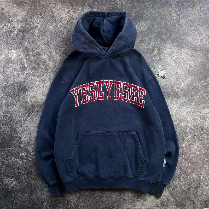 Hoodie Yeseyesee photo 1