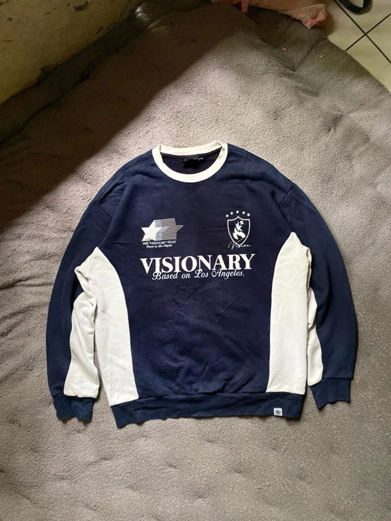 Vintage Casual Crewneck photo 1