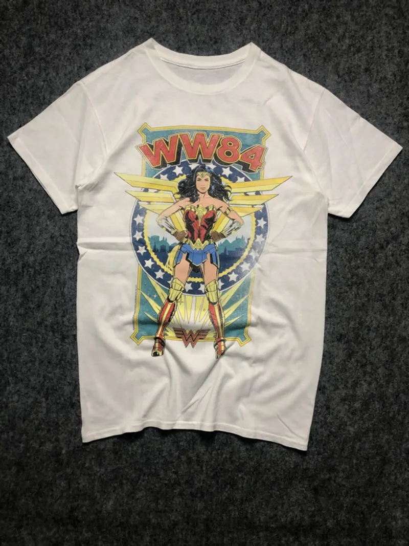wonder women art Tshirt photo 1