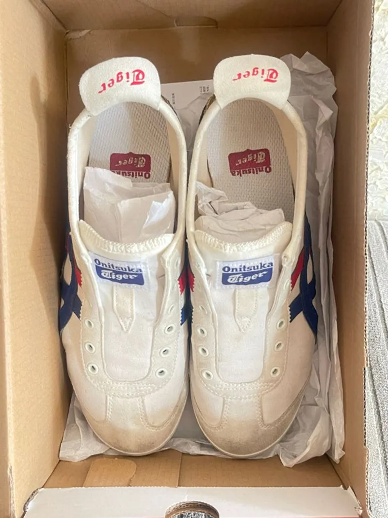 Onitsuka Tiger Slip On  photo 1