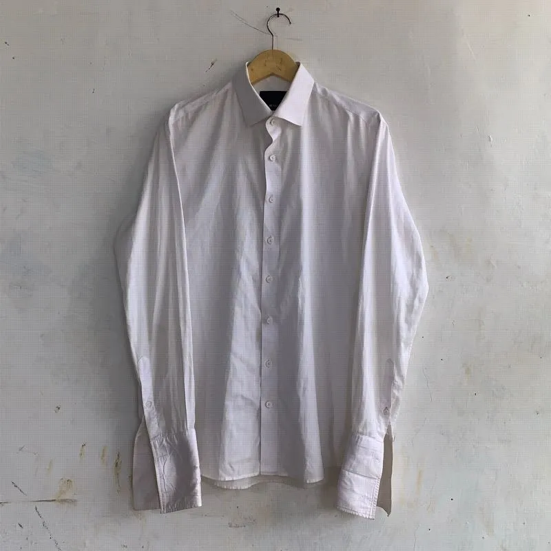 Shirt Notch photo 1