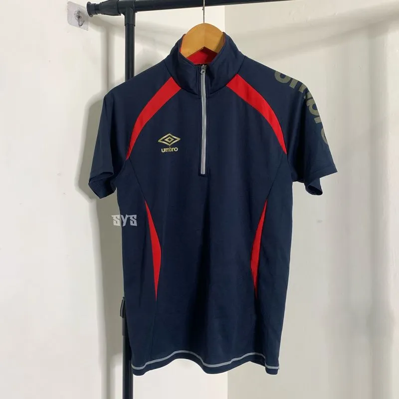 Umbro Sportswear Jersey Pria navy red photo 1