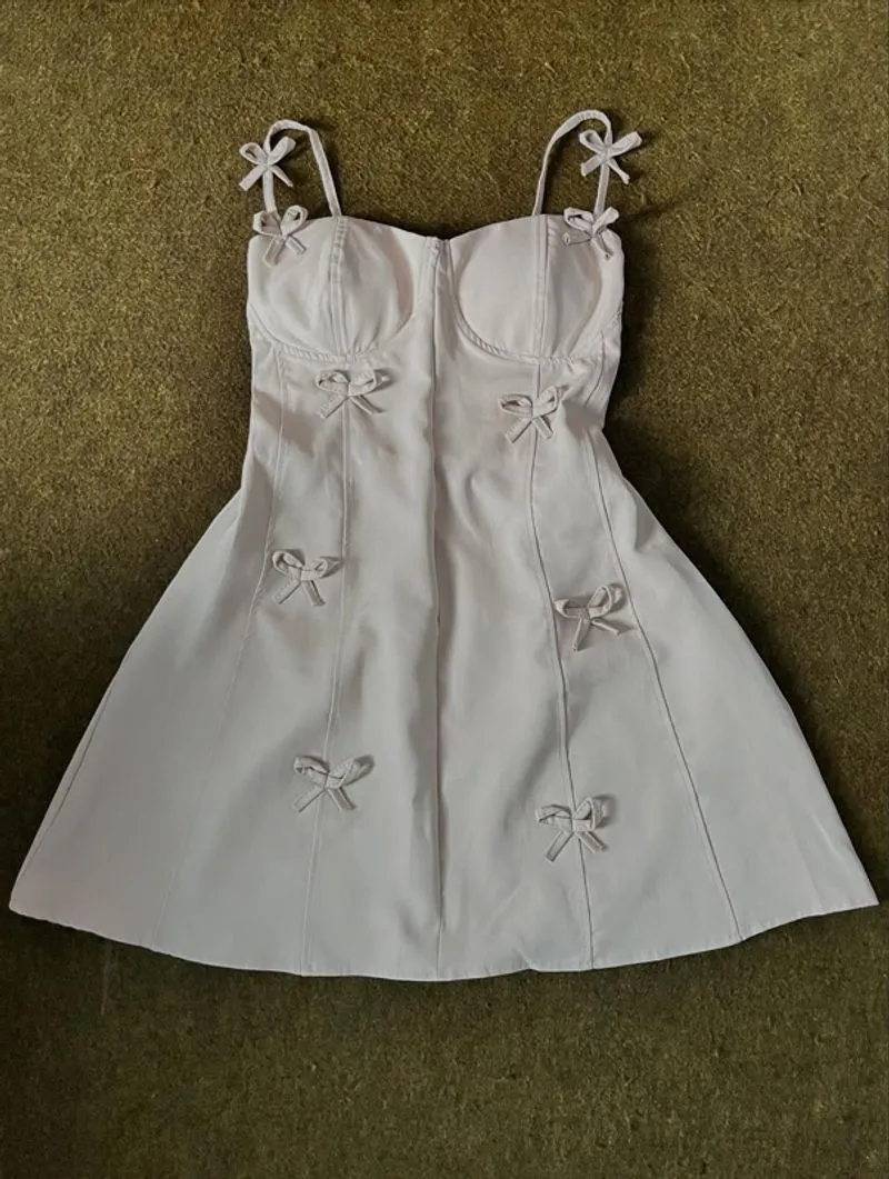 Gurlbucket Dress photo 1