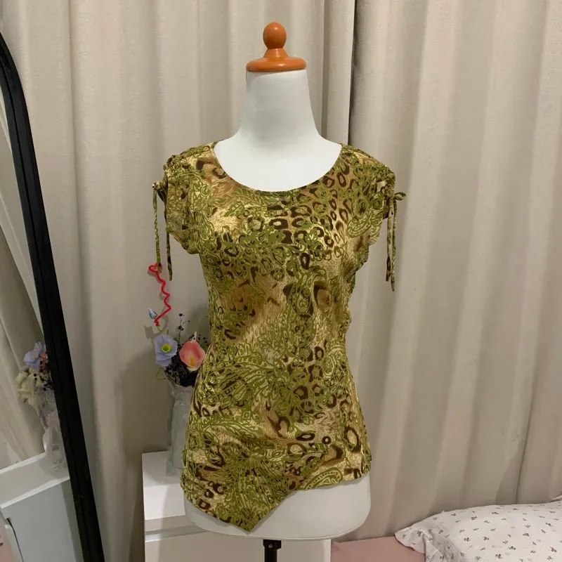 Atasan Asimetris Motif Leopard photo 1