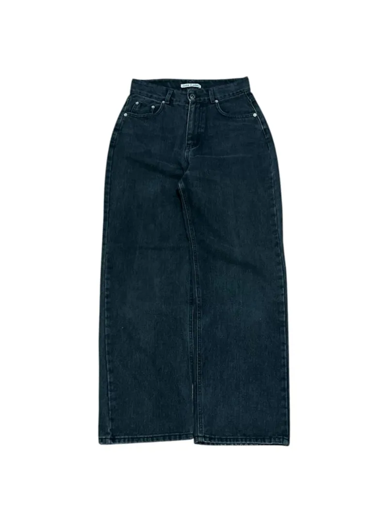 over classic black jeans photo 1