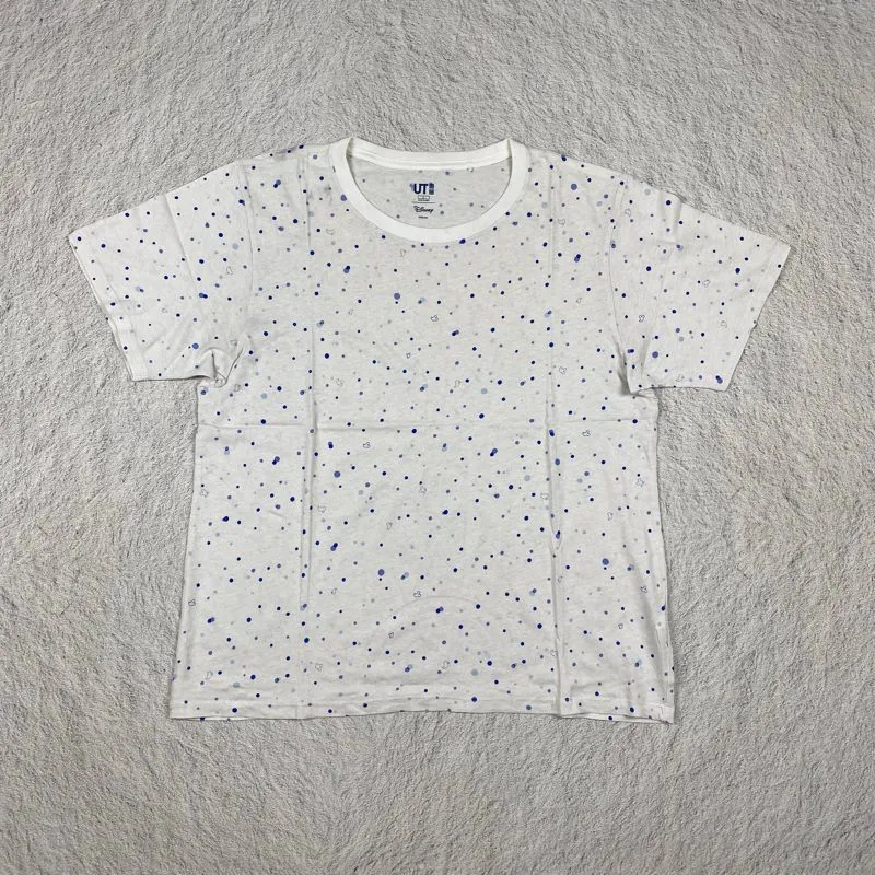 TSHIRT UNIQLO  photo 1