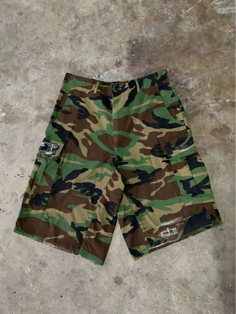 Baggy reworked camo jorts  photo 1