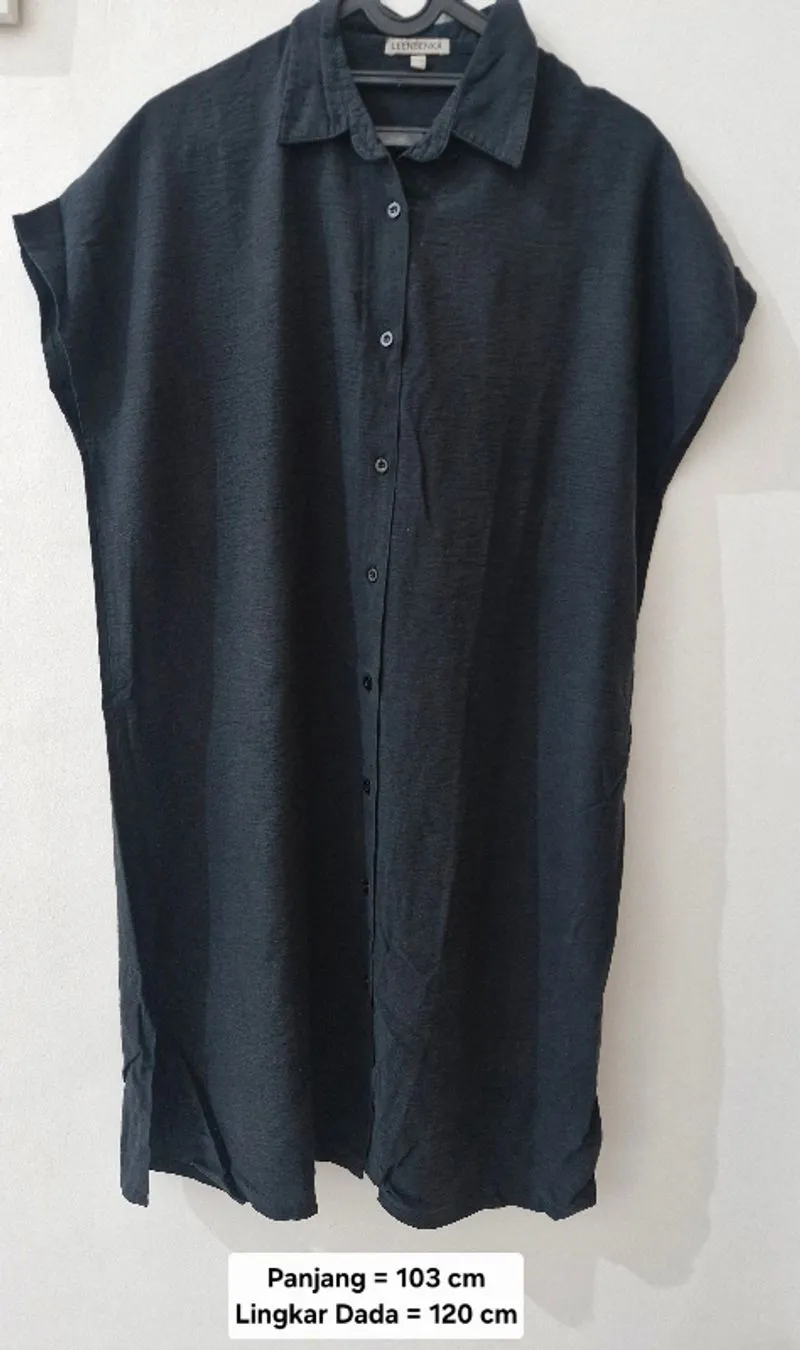 Leebenka Dress photo 1