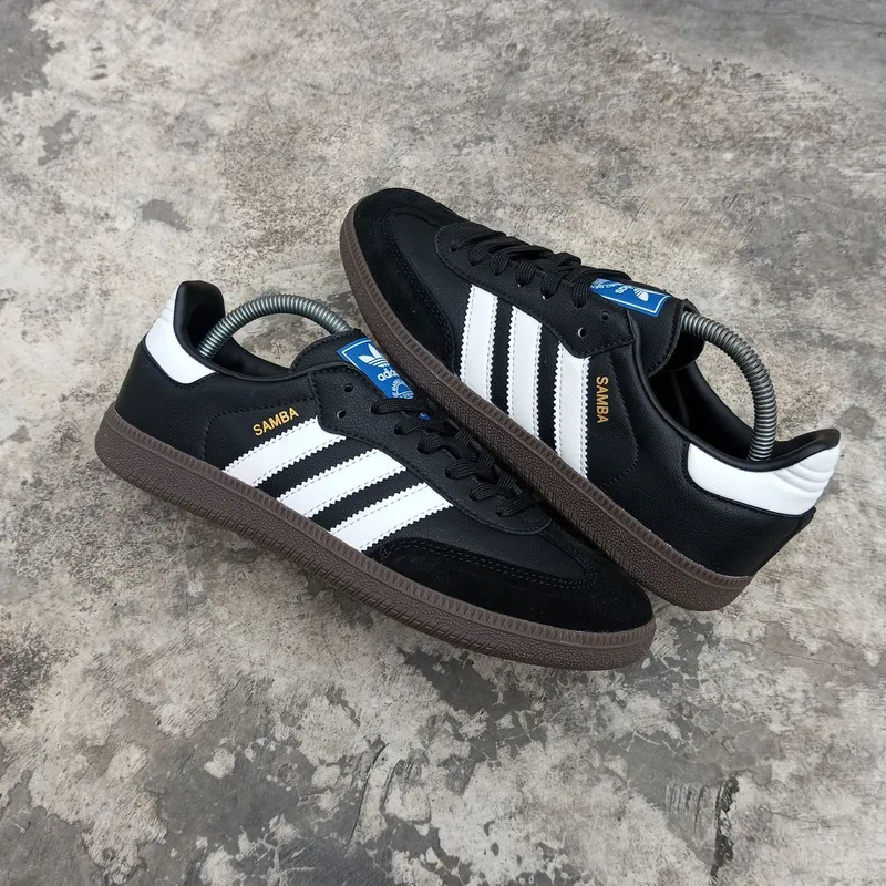 Adidas Sportswear Casual Sneakers Pria white black photo 1
