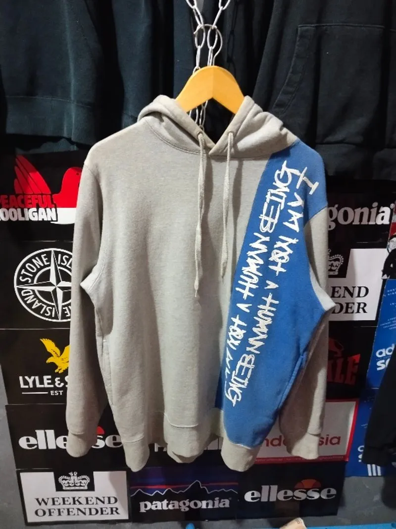 IM NOT HUMAN BEING hoodie abu photo 1