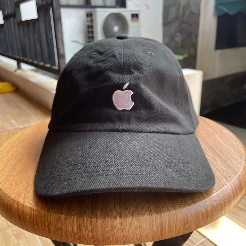 Topi apple staff cap quake city photo 1