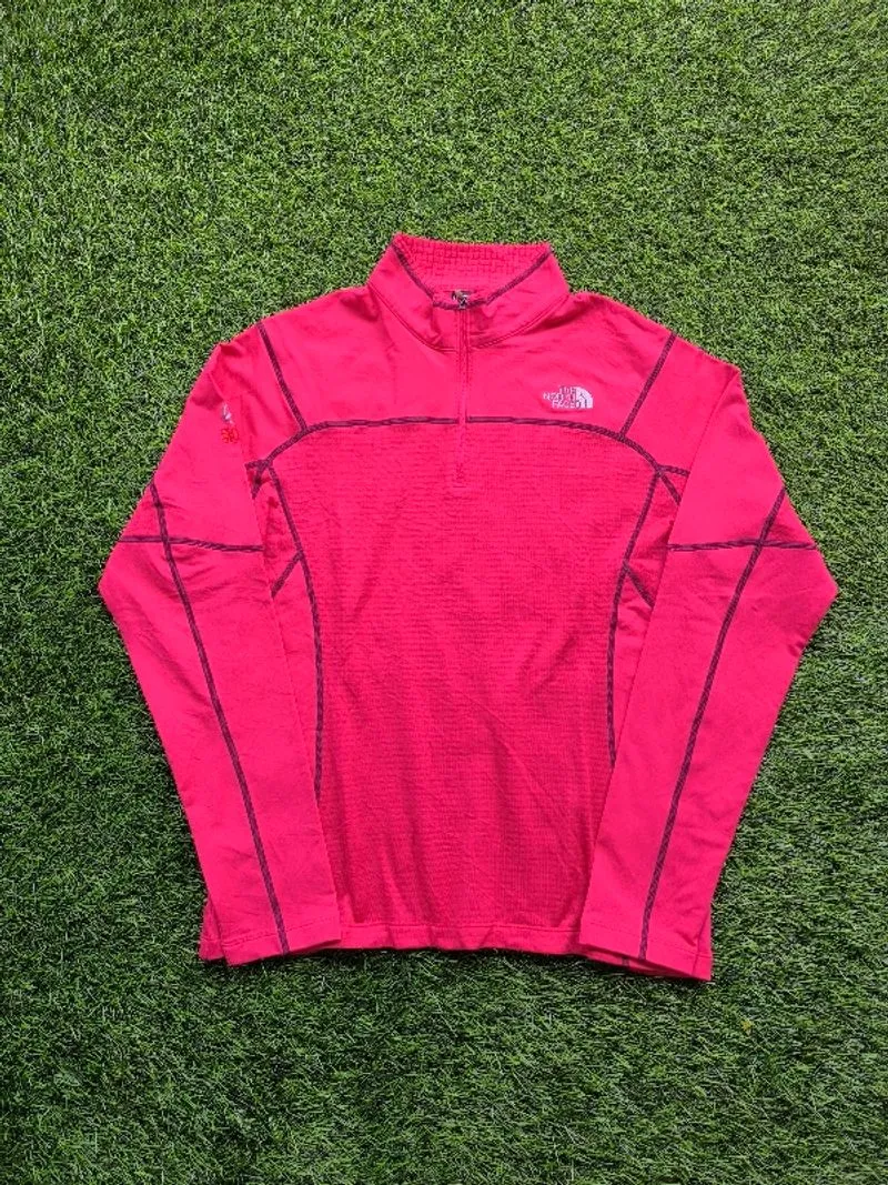 Baslayer TNF photo 1